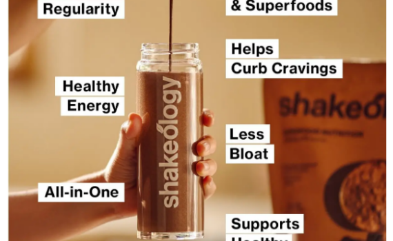 5 Reasons to Drink Shakeology